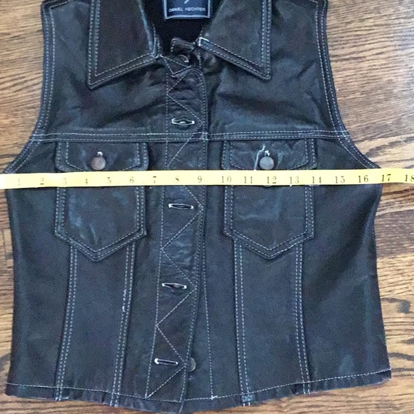 Black Daniel Hechter Lamb Leather Vest - Picture 8 of 9